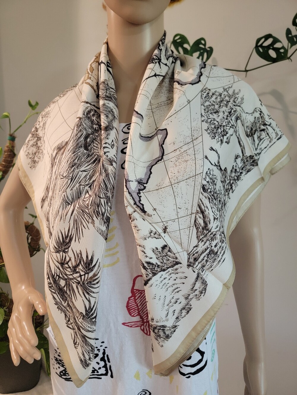 Illustrated Ivory & Black Scenic Silk-Feel Scarf - Unbranded